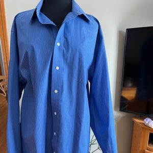Stafford royal blue pin stripe sz17 men’s shirt